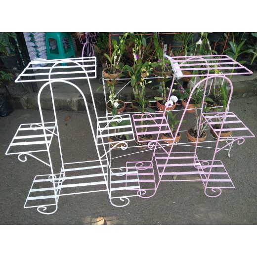 rak besi/rak bunga besi/rak pot bunga