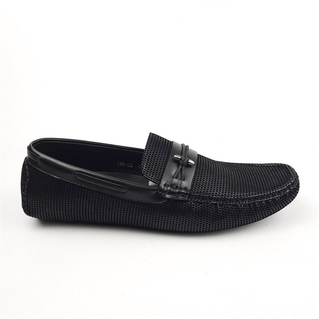 Sepatu slip on casual pria By Walk CMS.29 39-43
