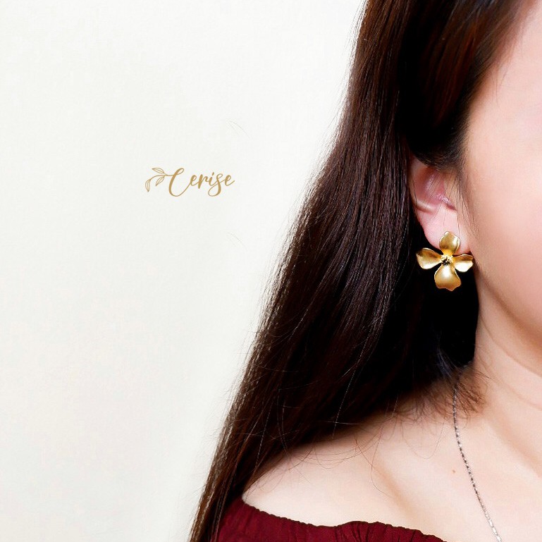 Deandra Earrings | Anting tusuk korea bunga emas gold cantik aksesoris wanita korean style trendy stylish