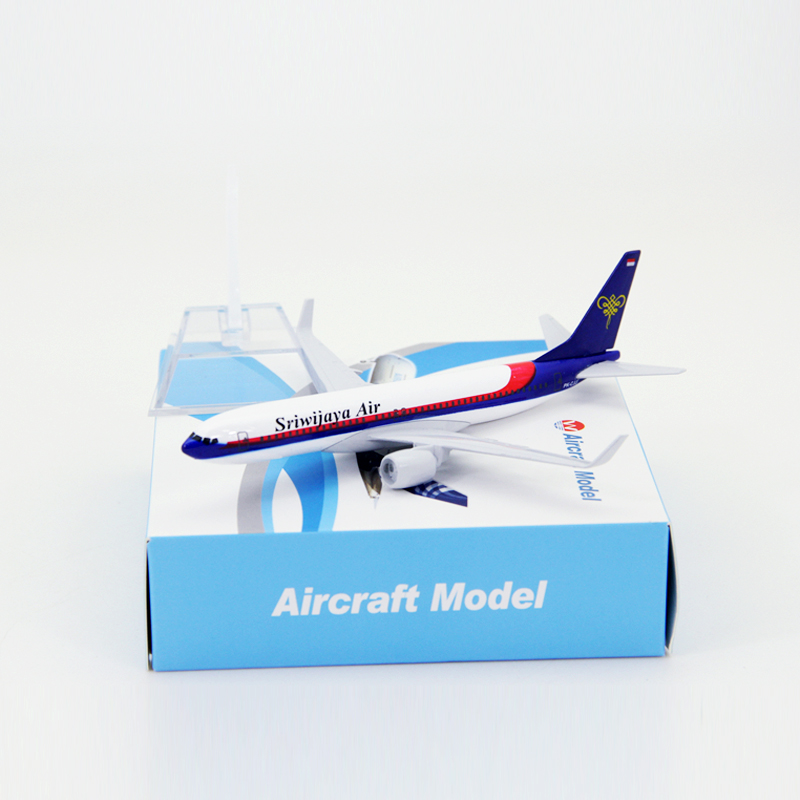 Boeing 737 Model Pesawat Terbang Thai Malindo Bangladesh Brazil Indonesia Shenzhen Airlines B737 Bahan Metal Ukuran 16CM