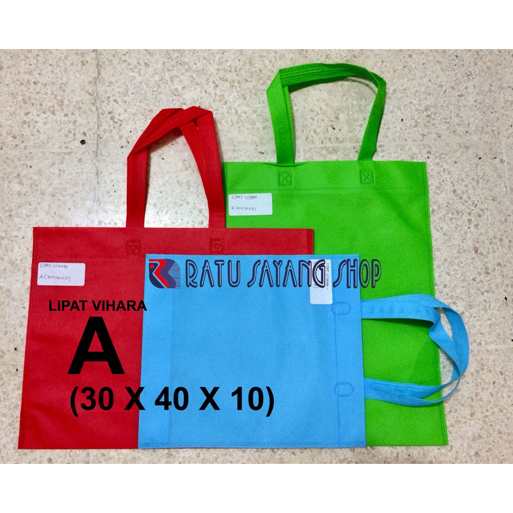 

TAS KAIN SPUNBOND POLOS MODEL LIPAT VIHARA A (30 X 40 X 10)
