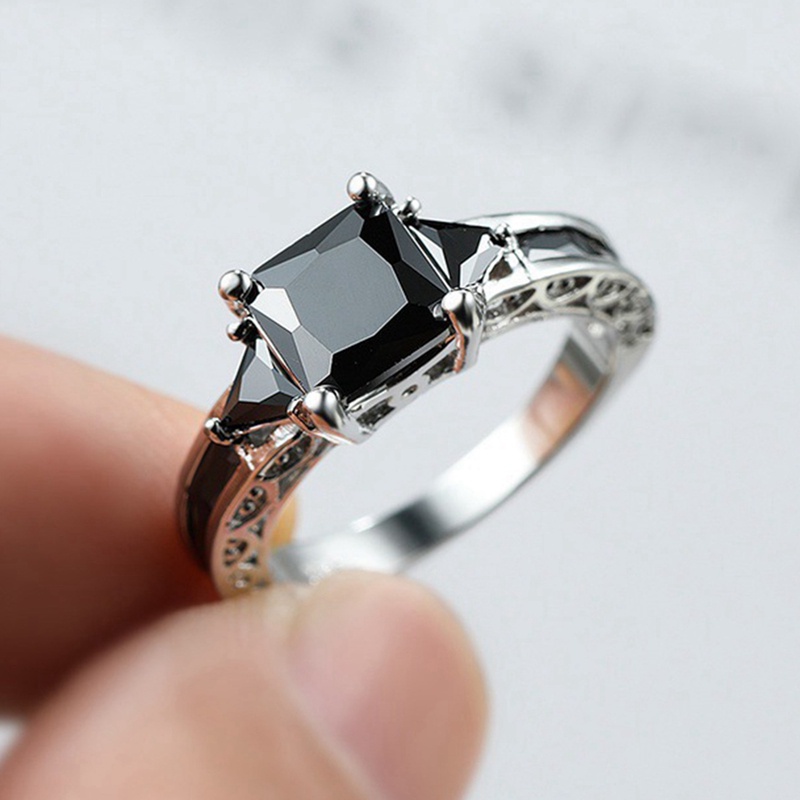 Cincin 925 Sterling Silver Hias Sapphire Hitam Gaya Princess Untuk Wanita