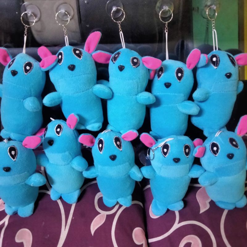 BONEKA GANTUNGAN KACA MOBIL,BUS DAN TRUK karakter stict isi 10 biji