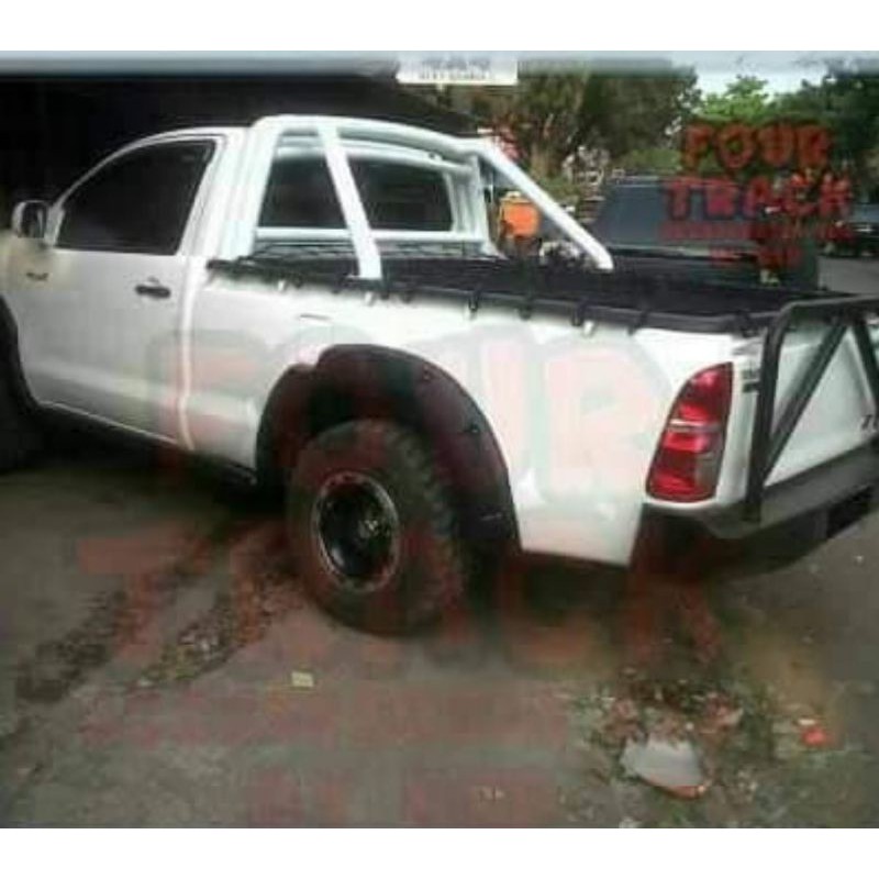 over fender Hilux single kabin