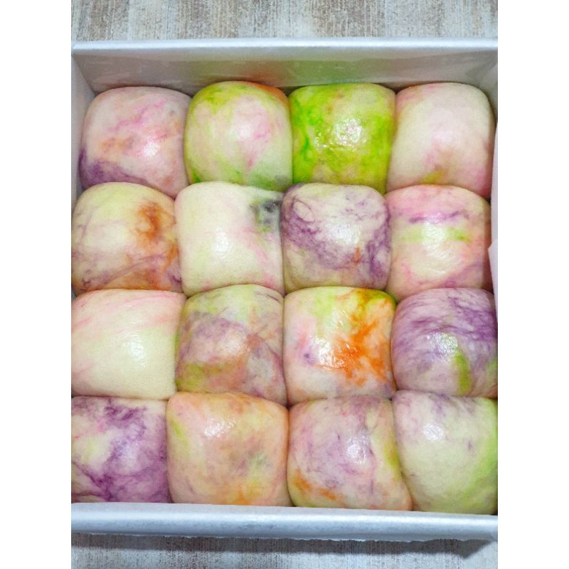 

TieDye Japanese Milk Bun / Bread / Buns / Roti Kasur Pertama Di Jakarta
