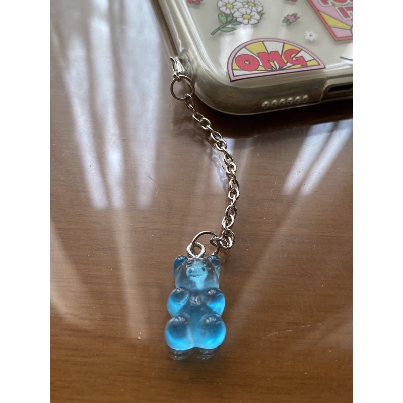 [CUSTOM] Gummy Bear keychain