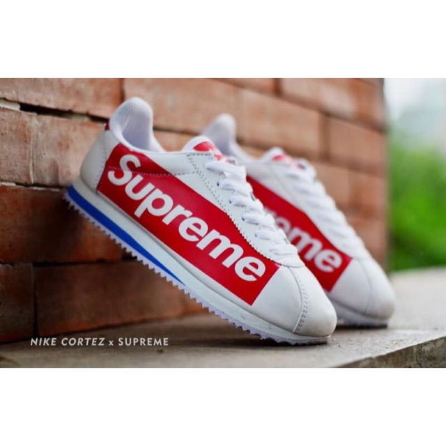 nike cortez x supreme