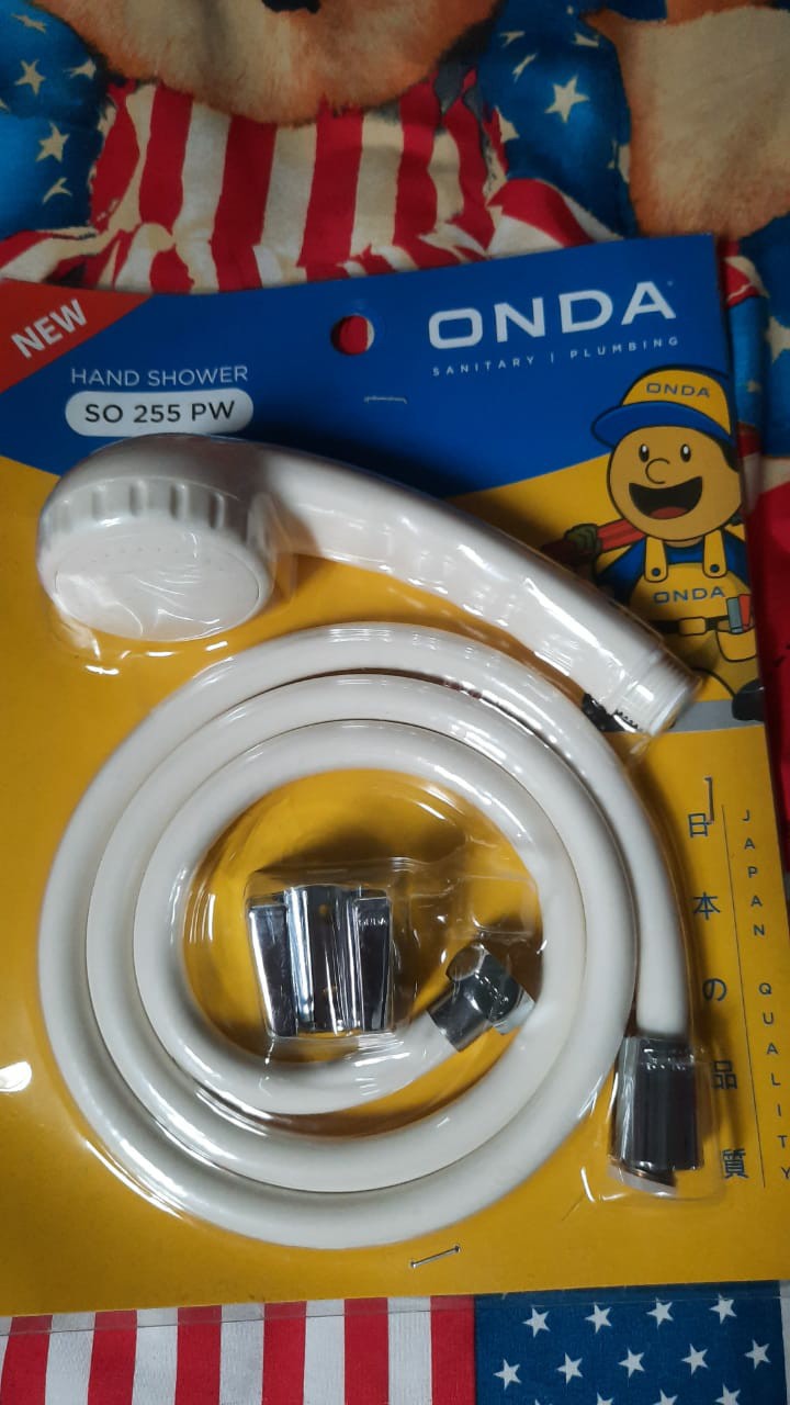 Shower Mandi Plastik Onda
