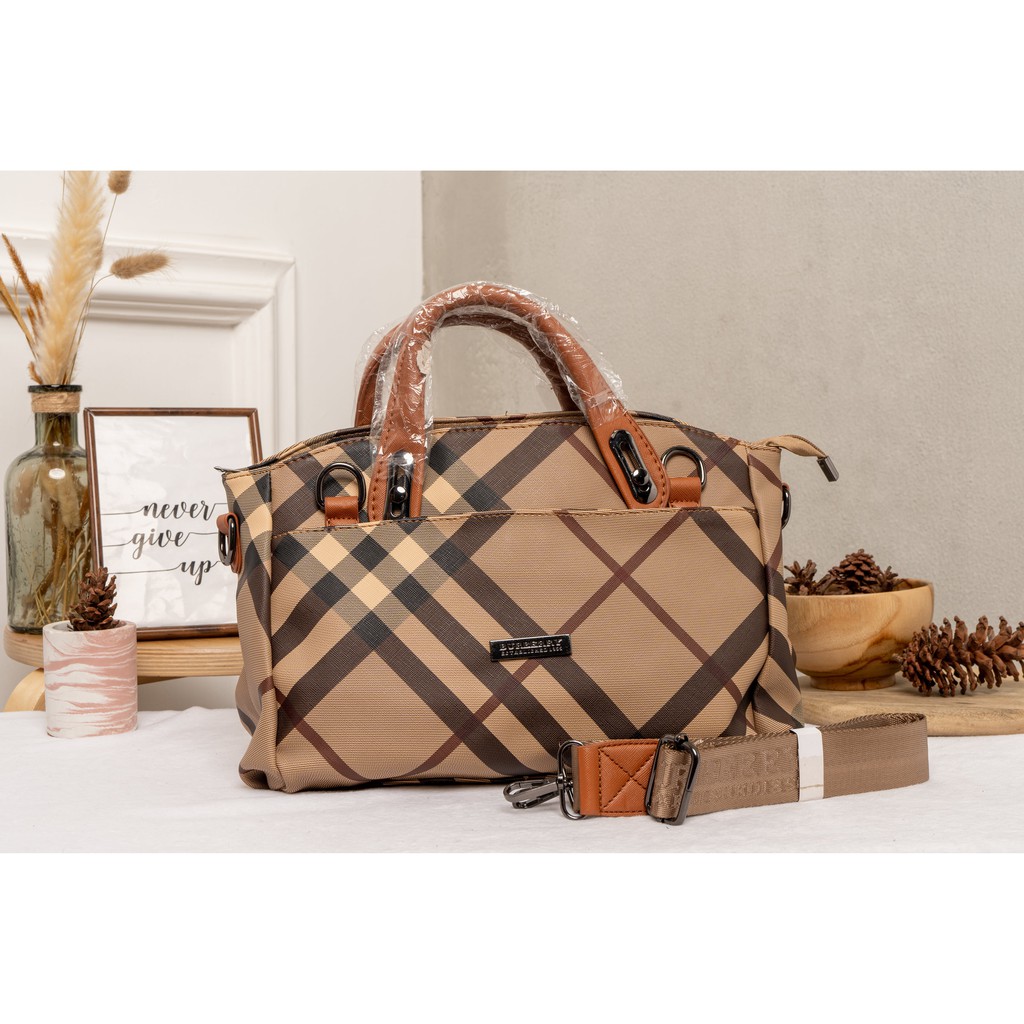 PROMO CUCI GUDANG  Tote bag Burberry / Tas Selempang Wanita Kekinian / Tas Bahu Perempuan
