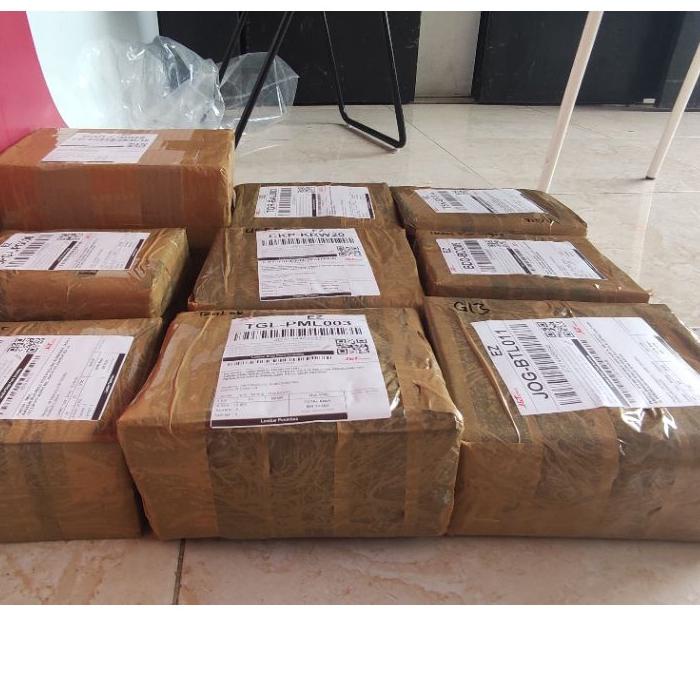 

Special - Dus paketan noni