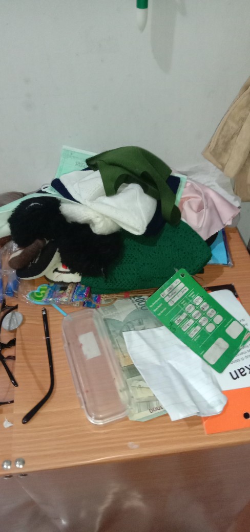 Am500 Rak Meja Makeup Penyimpanan Kosmetik / Kotak Penyimpanan Multi Fungsi