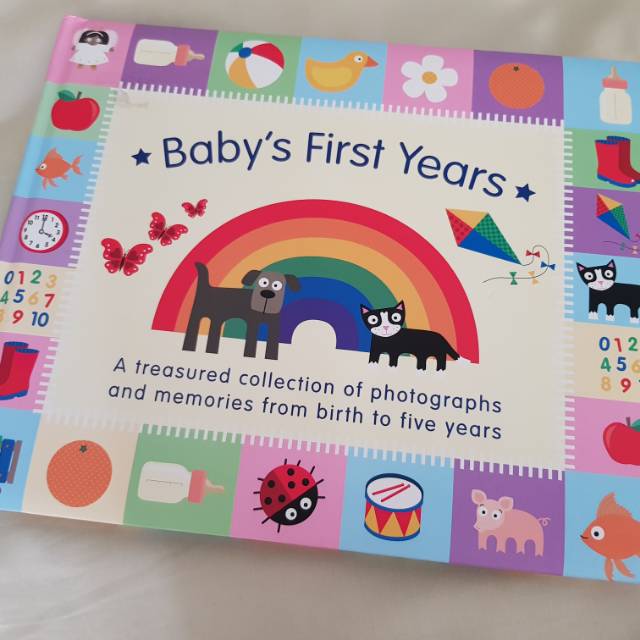 

SALE! BABY'S FIRST YEARS MEMORY ALBUM / ALBUM FOTO BAYI