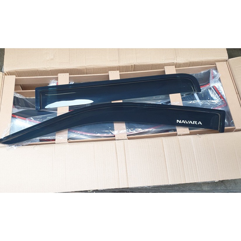 Navara Lama D40 Talang Air Hujan Door Visor SET