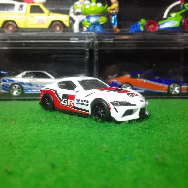 Hotwheels Premium Team Transport 21 Toyota GR Supra Loose