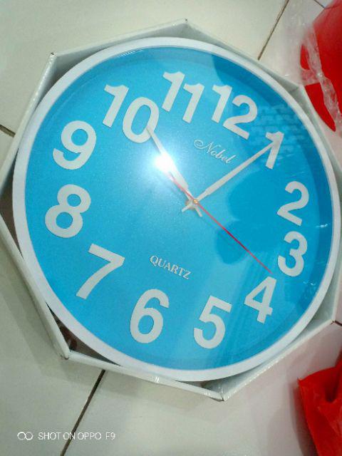 Jam Dinding Nobel 7186