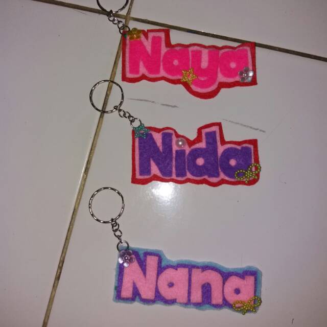 Gantungan kunci nama/gantungan kunci flanel/ gantungan kunci unik/souvenir