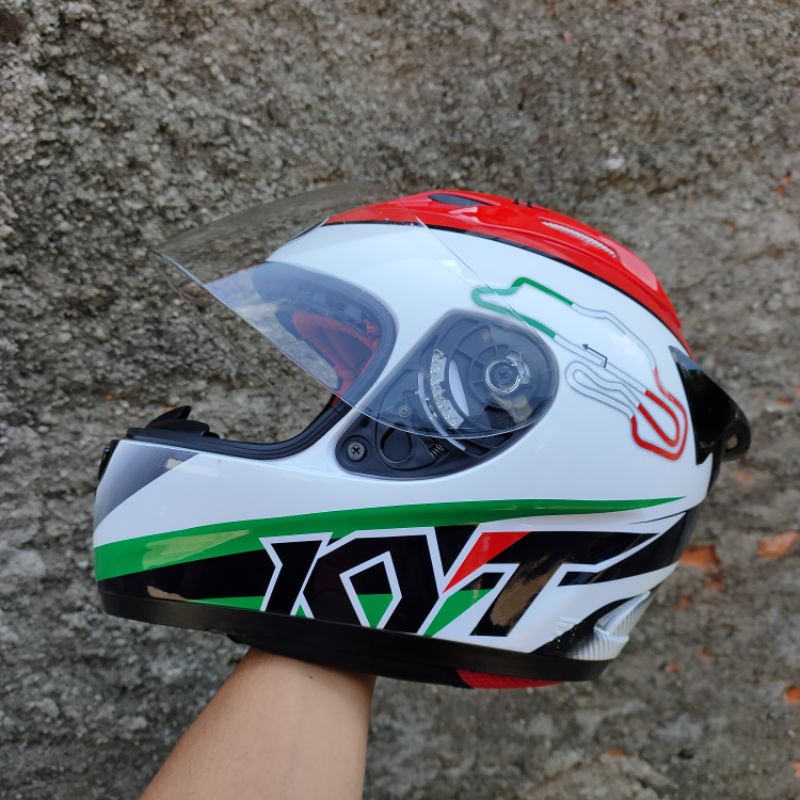 helm KYT RC 7 preloved second