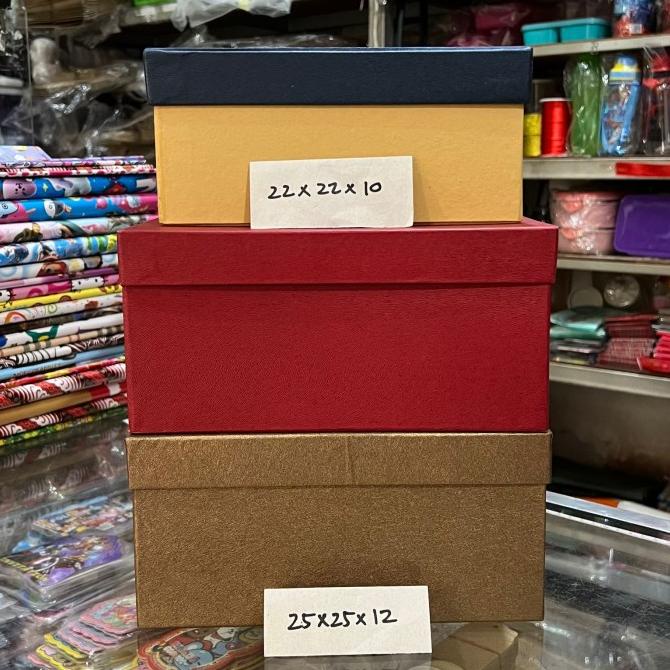 

[COD] Box Hard Box 25 x 25 x 12 cm, Kotak Kado, Box Hampers, Packaging, Gift [COD]