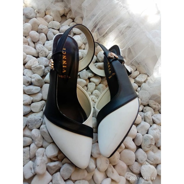 VINNCI PREMIUM by Misuta Reiza Heels