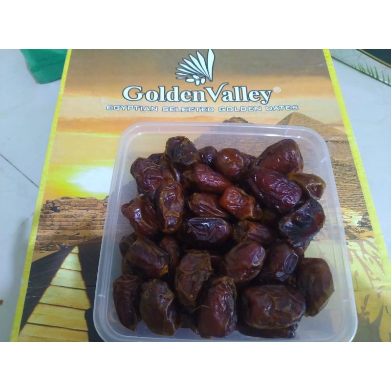 

KURMA GOLDEN VALLEY 1KG GROSIR TERMURAH KURMA MESIR KEMASAN MIKA COD MEDAN