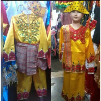 Pakaian Adat Gorontalo
