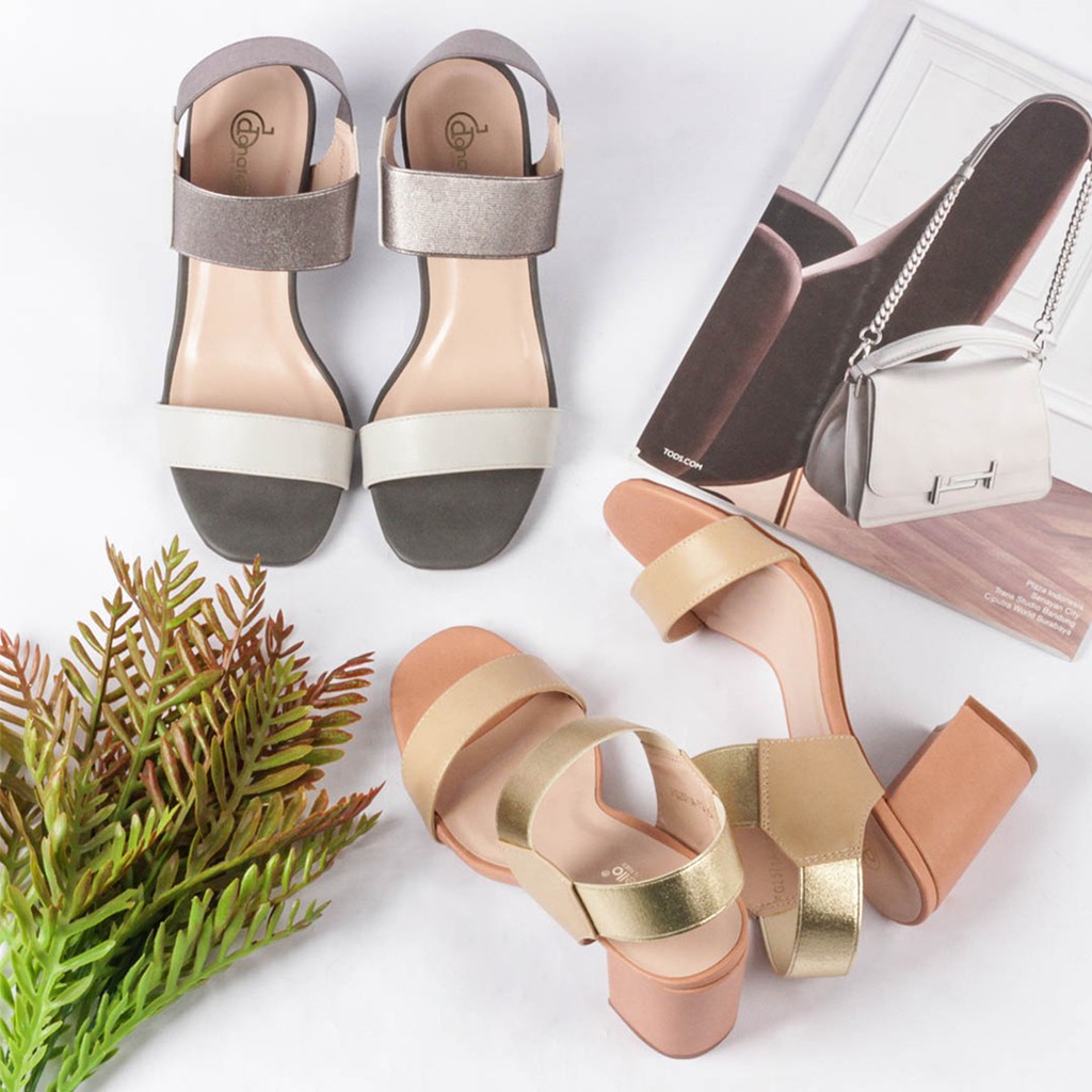 

Donatello CFG25A72 Heels Wanita