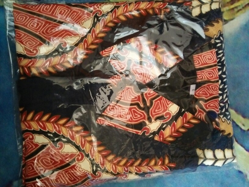 Kemeja Batik Pria Semi Sutra Silky Premium Puring Istimewa