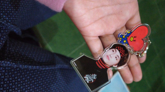 Kpop Bts Bt21 Cute Keychain Akrilik Keyring.gantungan Kunci Bts. Minor 3