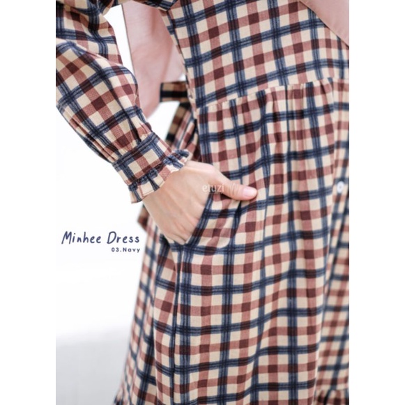 Minhee Dress by Etuzi