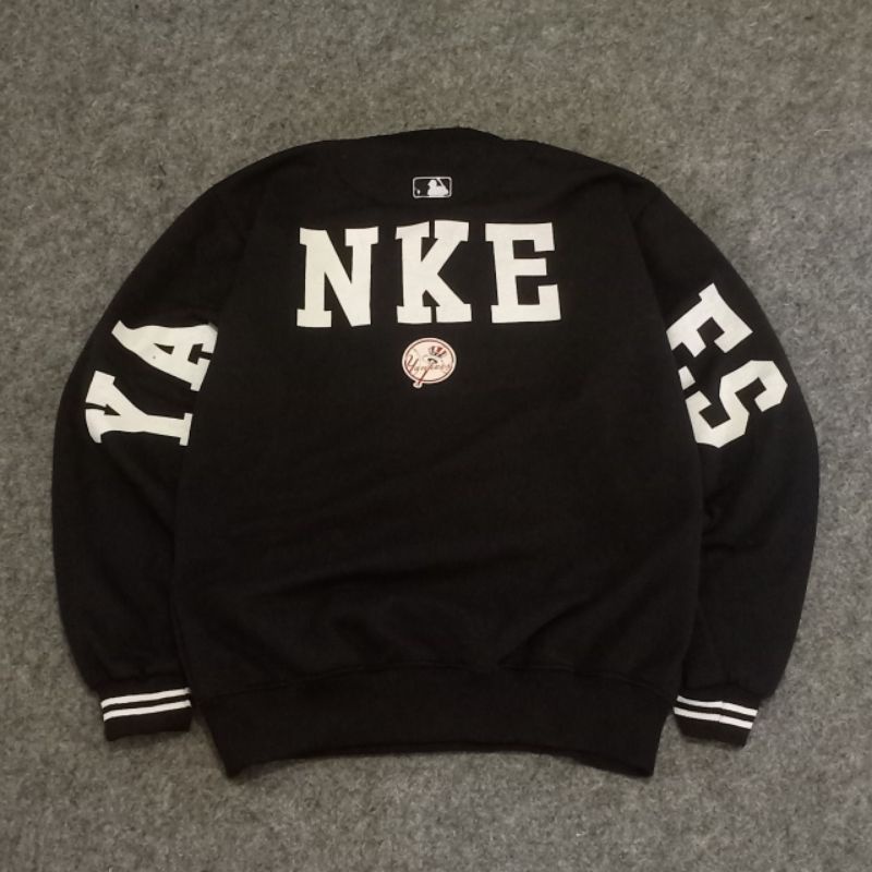 sweater crewneck pria new era premium/crewneck NY