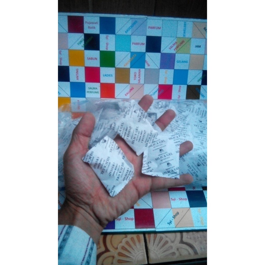 SILICA GEL NATURAL Ukuran jumbo 5 gr Pengawet Anti Jamur / 20 Biji