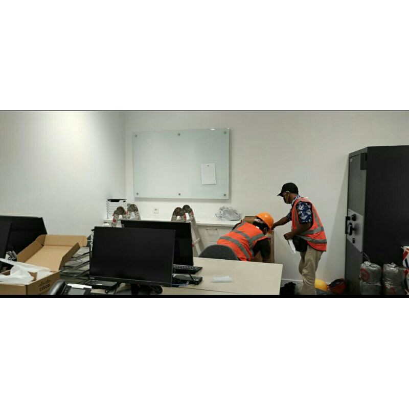 

GLASBOARD MAGNETIK MINIMALIS 60*90