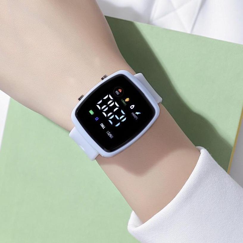 Harga Spesial.. JAM TANGAN WANITA LED DIGITAL KOTAK