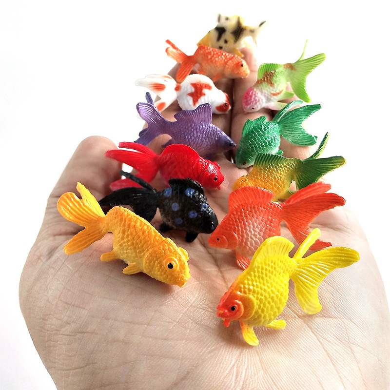 12 Pcs / set Mainan Miniatur Simulasi Hewan Ikan Mas Kawaii Untuk Taman