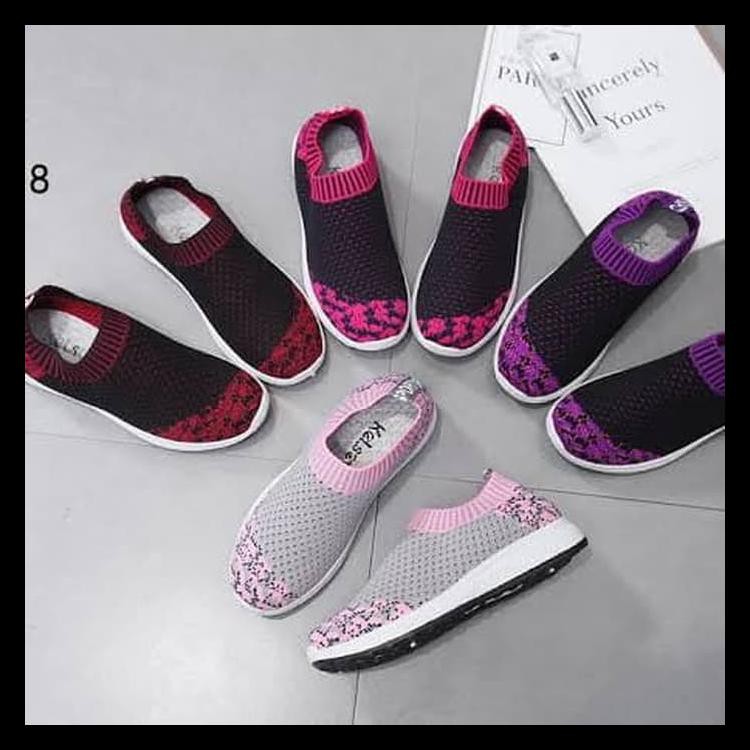Limited Edition Sepatu Slipon (Mj07) - Merah, 36 Limited Edition