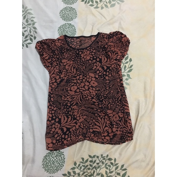 Atasan Wanita Second Branded/Blouse wanita Preloved