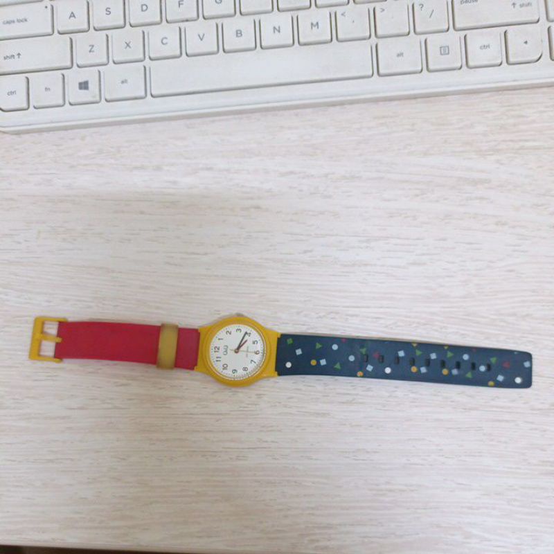 Jam Tangan QQ