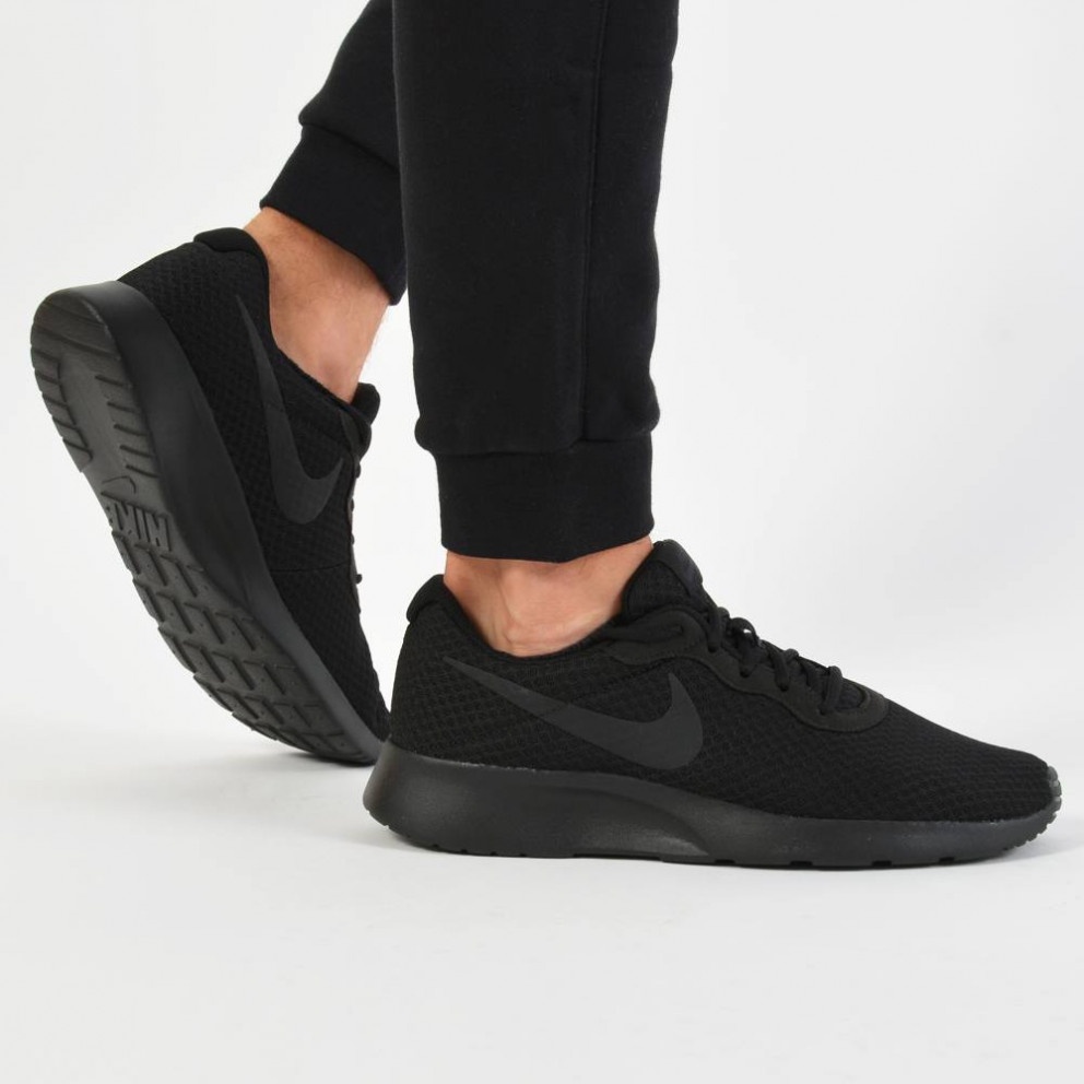 nike black tanjun trainers