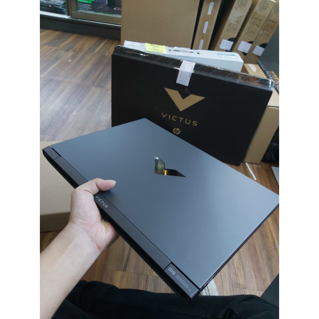 Laptop Gaming HP Omen Victus 15 genrasi 12 Core i5 12450H Ram 16GB 1TB GTX1650 4GB IPS 144HZ WIN11HOME BLACK