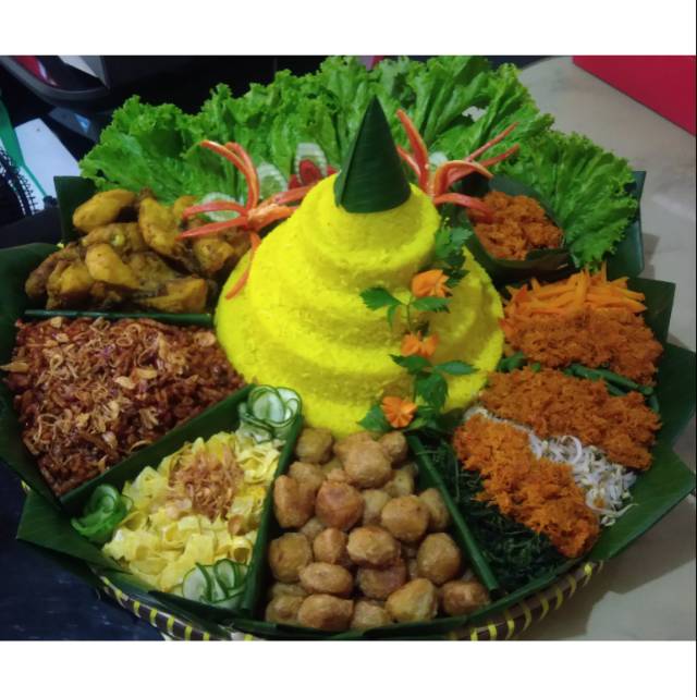 

Nasi Tumpeng