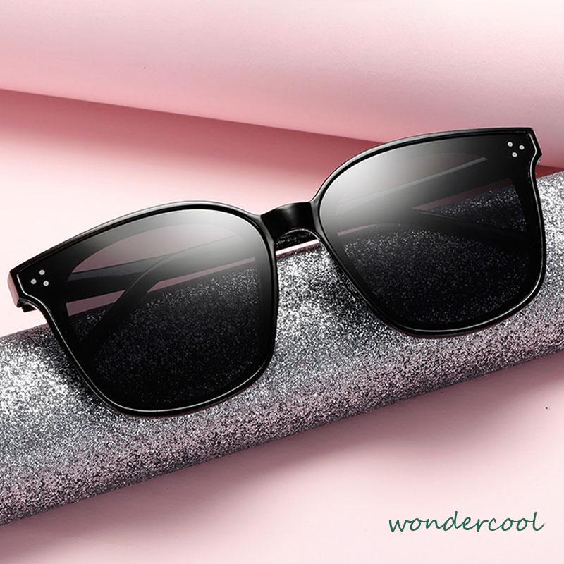 Korean Design Retro Mata Kucing Kacamata Hitam Wanita Sunglasses Tiga Titik Import-Won