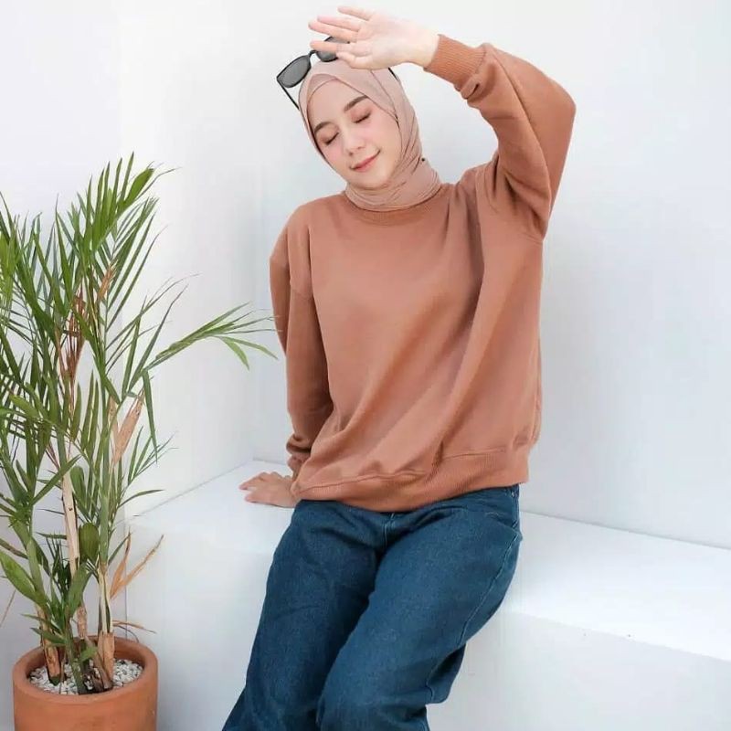 Basic Sweater Crewneck Polos 30 Pilihan Warna II Sweater Sweatshirt Korean Style Bahan Fleece Sz M-Xl (Pria dan Wanita Dewasa &amp; Anak )