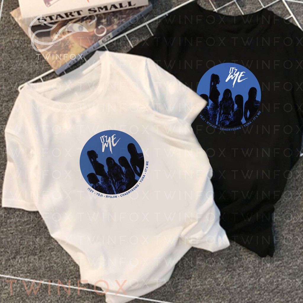 Kaos Kpop Unisex Itzy It'z Me Photo