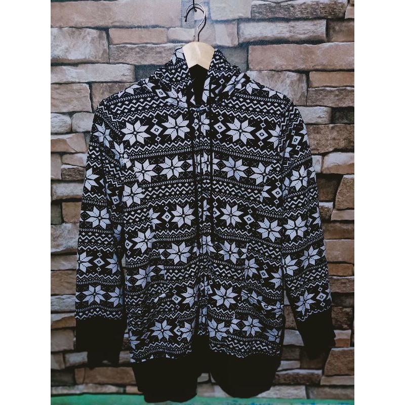 HOODIE UNIQLO NAVAJO