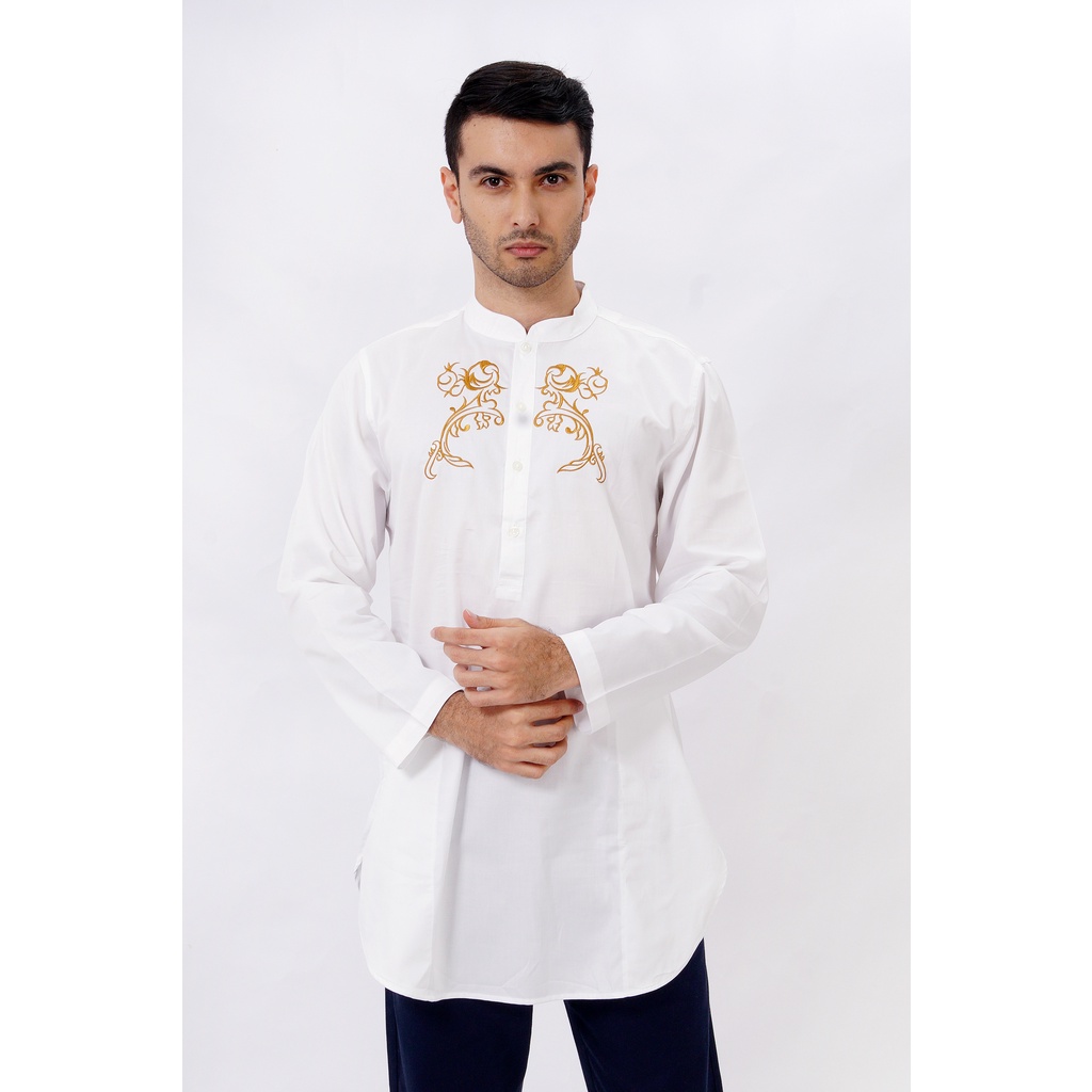 BRITANIA Kemeja Koko Pria Putih Bordir 0510 Lengan Panjang