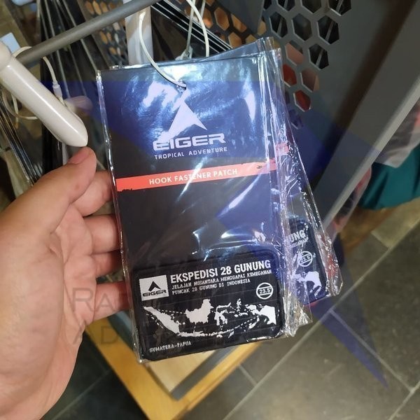 Emblem EIGER1989 28 Gunung Long Patch Black Hitam 91000 4661 Original MURAH KEREN AWET