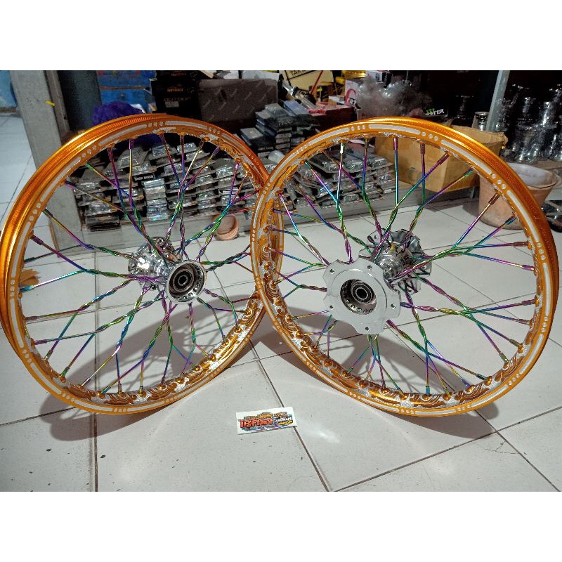 Velg ukir set Tromol becak Vixion Ninja.Cb150r .satria Fu