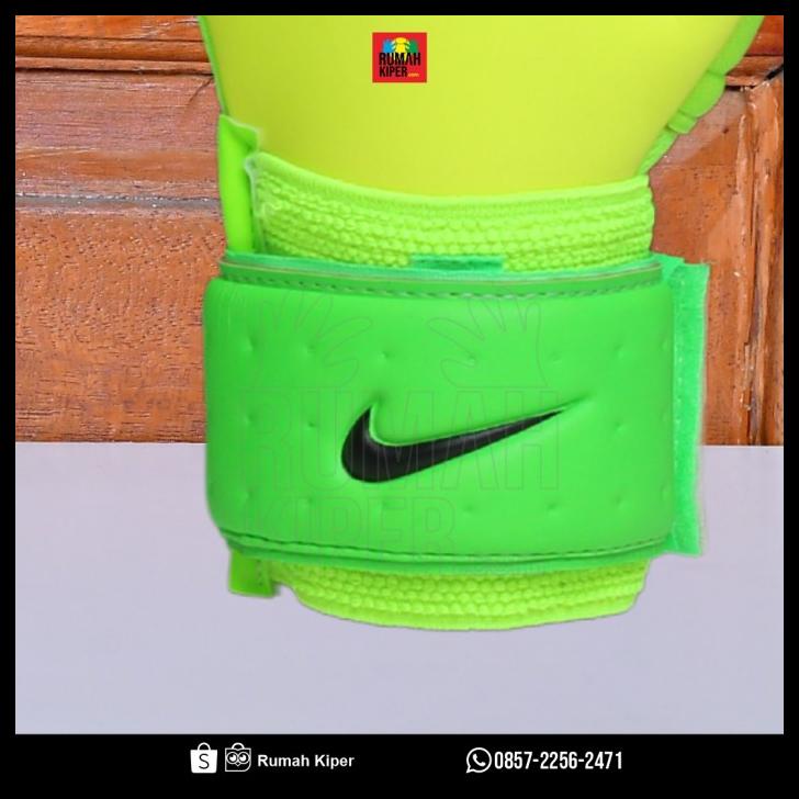 Sarung Tangan Kiper Nike Sgt Special Palm Grade Ori /Goalkeeper Gloves