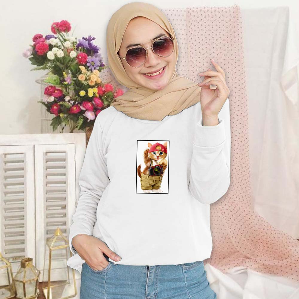 SWEATER WANITA CREWNECK, PHOTOGRAPE CAT PAKAIAN WANITA.