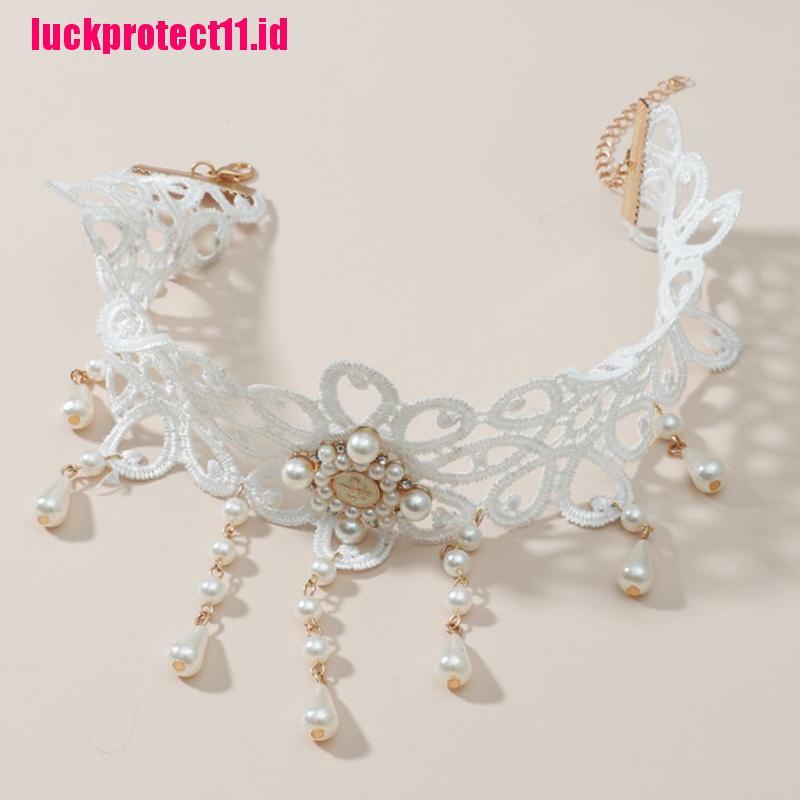 1pc Kalung Choker Bahan Lace Gaya Vintage Gothic Untuk Wanita